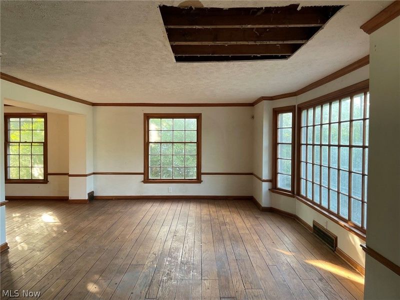 3170 Van Aken Boulevard, Shaker Heights, OH 44120 Photo 12