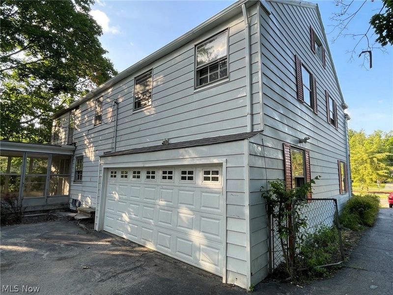 3170 Van Aken Boulevard, Shaker Heights, OH 44120 Photo 5