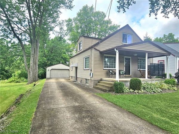 2231 N Glenwood Avenue , Niles, OH 44446