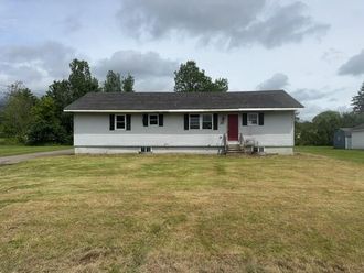 324 Stinson Street Pittsfield, ME 04967