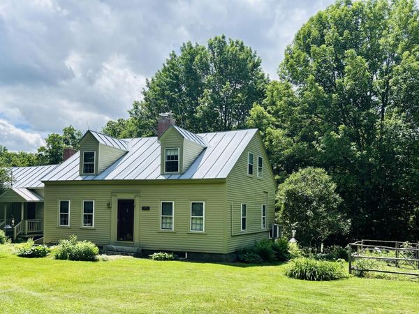 1012 West Road , Belgrade, ME 04917