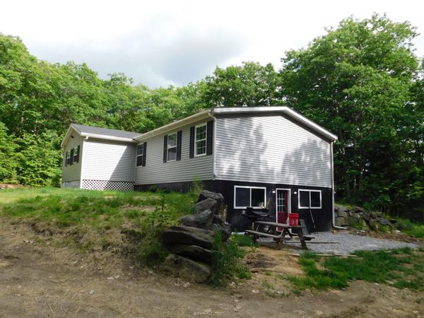 11 Deal Drive , Sabattus, ME 04280