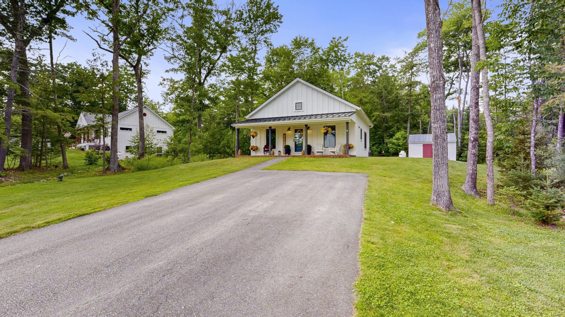 9 Evergreen Lane, Richmond, ME 04357 Main Photo