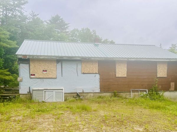 22 Bliss Road , Baldwin, ME 04091