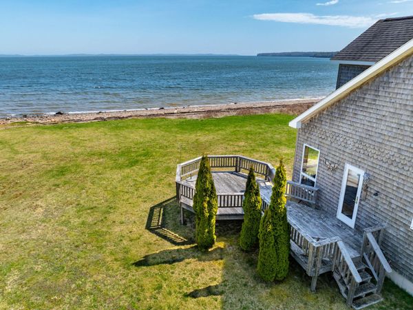 22 Seaview Lane , Robbinston, ME 04671