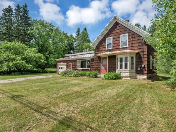 192 Main Street , Eustis, ME 04936