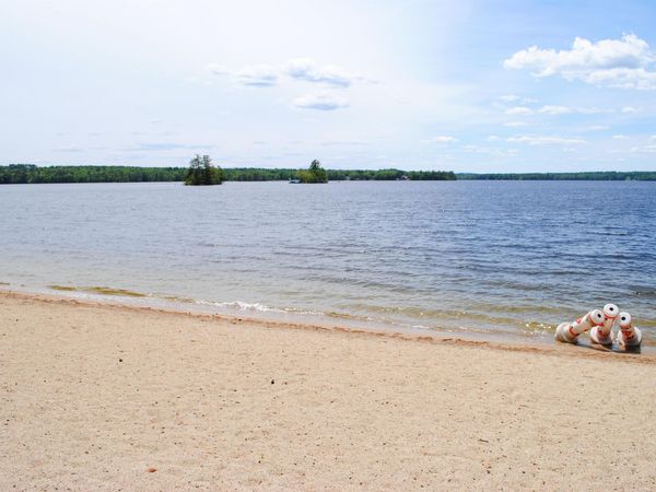 72 Lanes End Road, Tuftonboro, NH 03850