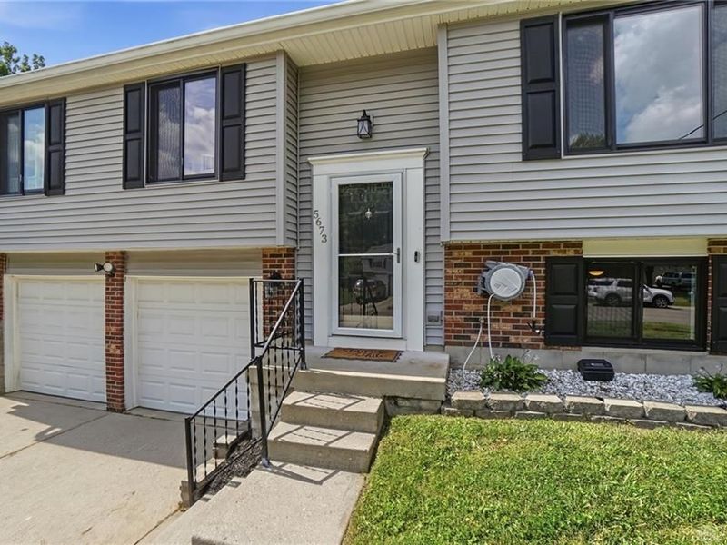 5673 Planet Drive, Fairfield, OH 45014 Photo 4