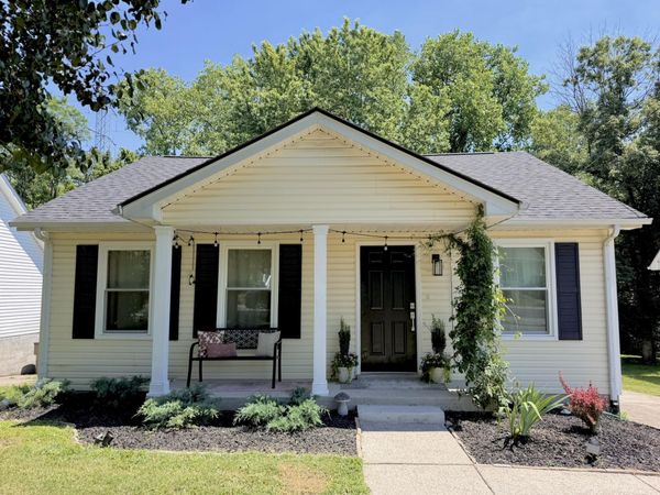 2525 Slaydon DR , Nashville, TN 37207