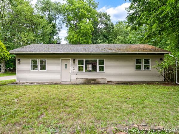 1403 S Mears Avenue, Whitehall, MI 49461