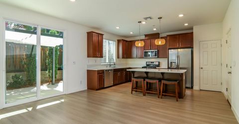 4526 Gray Lodge Loop, Rocklin, CA 95677 Photo