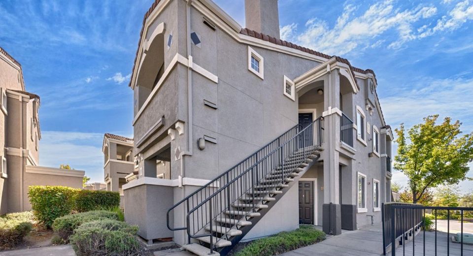 885 Halidon Way #923, Unit 923, Folsom, CA 95630 Photo