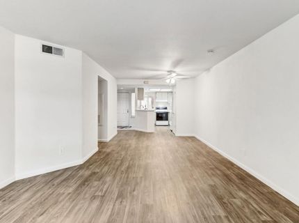 5875 Gloria Dr #7, Unit 7, Sacramento, CA 95822 Photo