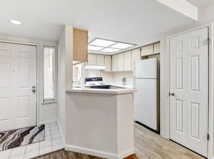 5875 Gloria Dr #7, Unit 7, Sacramento, CA 95822 Photo