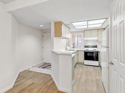 5875 Gloria Dr #7, Unit 7, Sacramento, CA 95822 Photo