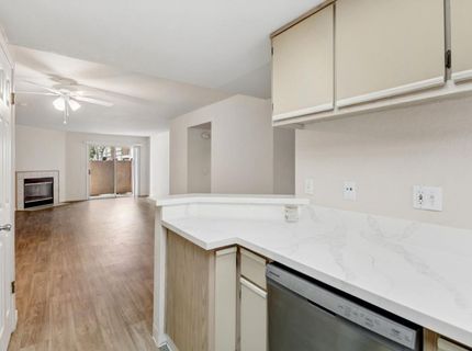 5875 Gloria Dr #7, Unit 7, Sacramento, CA 95822 Photo