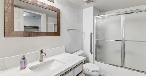 5875 Gloria Dr #7, Unit 7, Sacramento, CA 95822 Photo
