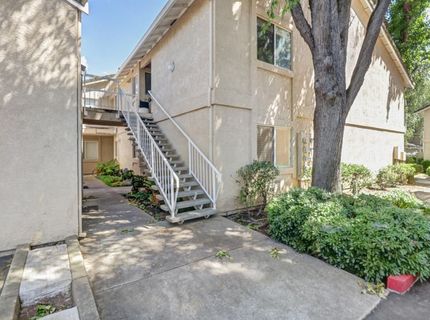 5875 Gloria Dr #7, Unit 7, Sacramento, CA 95822 Photo