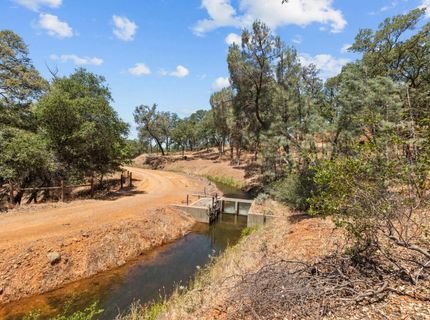 22131 Deer Trail Ct, Auburn, CA 95602 Photo