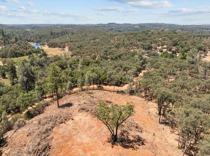 22131 Deer Trail Ct, Auburn, CA 95602 Photo