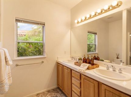 814 Pleasant Valley Dr, Ione, CA 95640 Photo