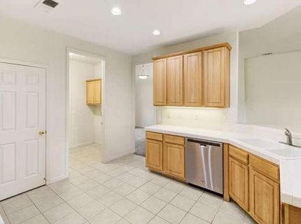 814 Pleasant Valley Dr, Ione, CA 95640 Photo
