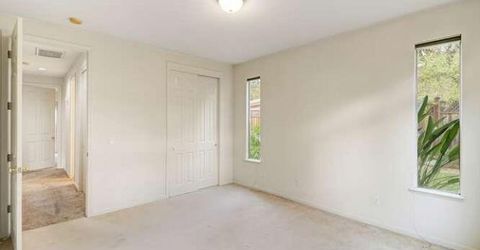 814 Pleasant Valley Dr, Ione, CA 95640 Photo