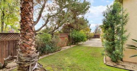 814 Pleasant Valley Dr, Ione, CA 95640 Photo