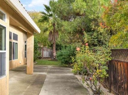814 Pleasant Valley Dr, Ione, CA 95640 Photo