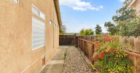 814 Pleasant Valley Dr, Ione, CA 95640 Photo