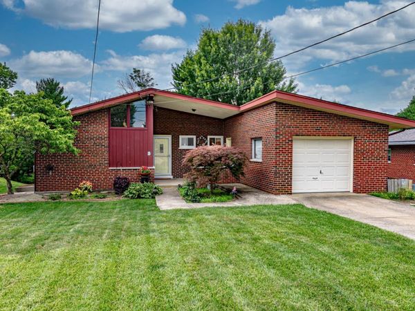 362 Glen Oaks Drive, Delhi Twp, OH 45238