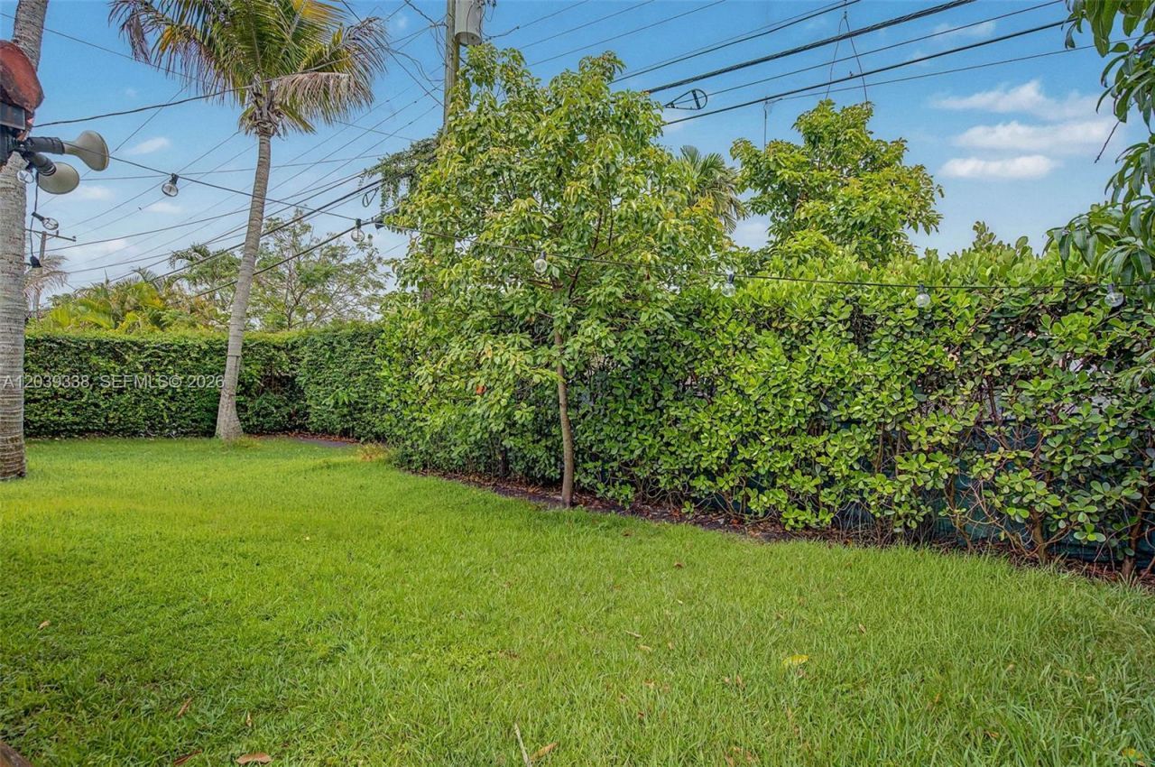 702 Boabadilla, Coral Gables, FL 33134 Photo