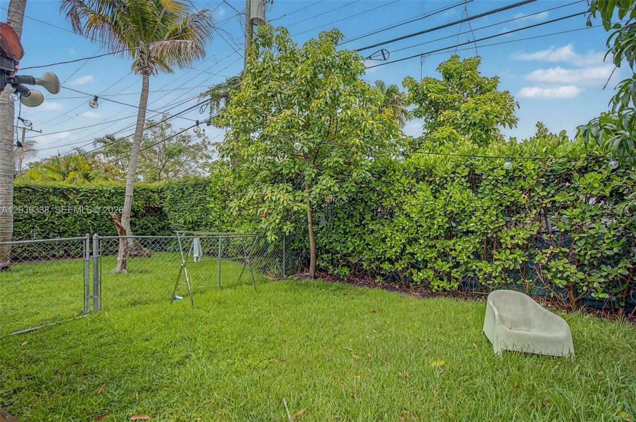 702 Boabadilla, Coral Gables, FL 33134 Photo