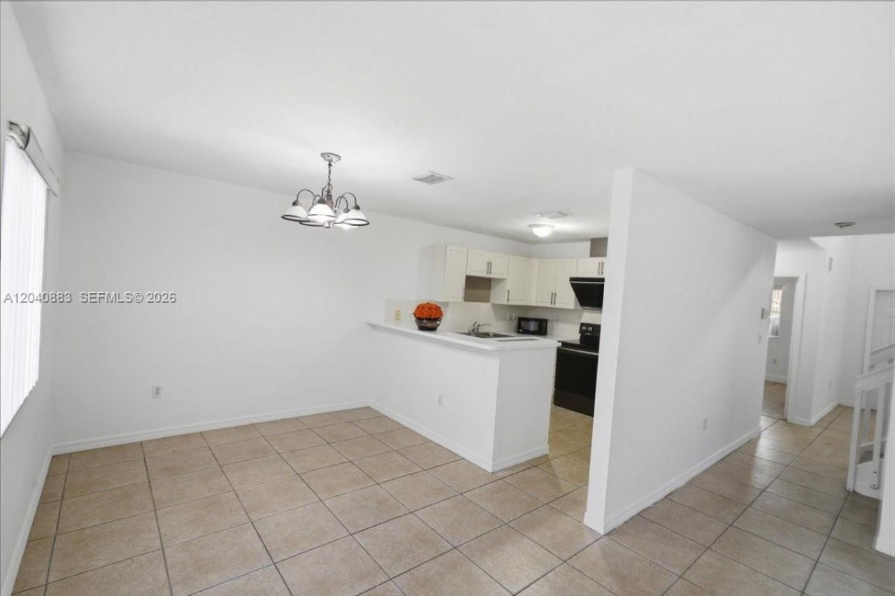7245 NW 173rd Dr , Unit 2505, Hialeah, FL 33015 Photo