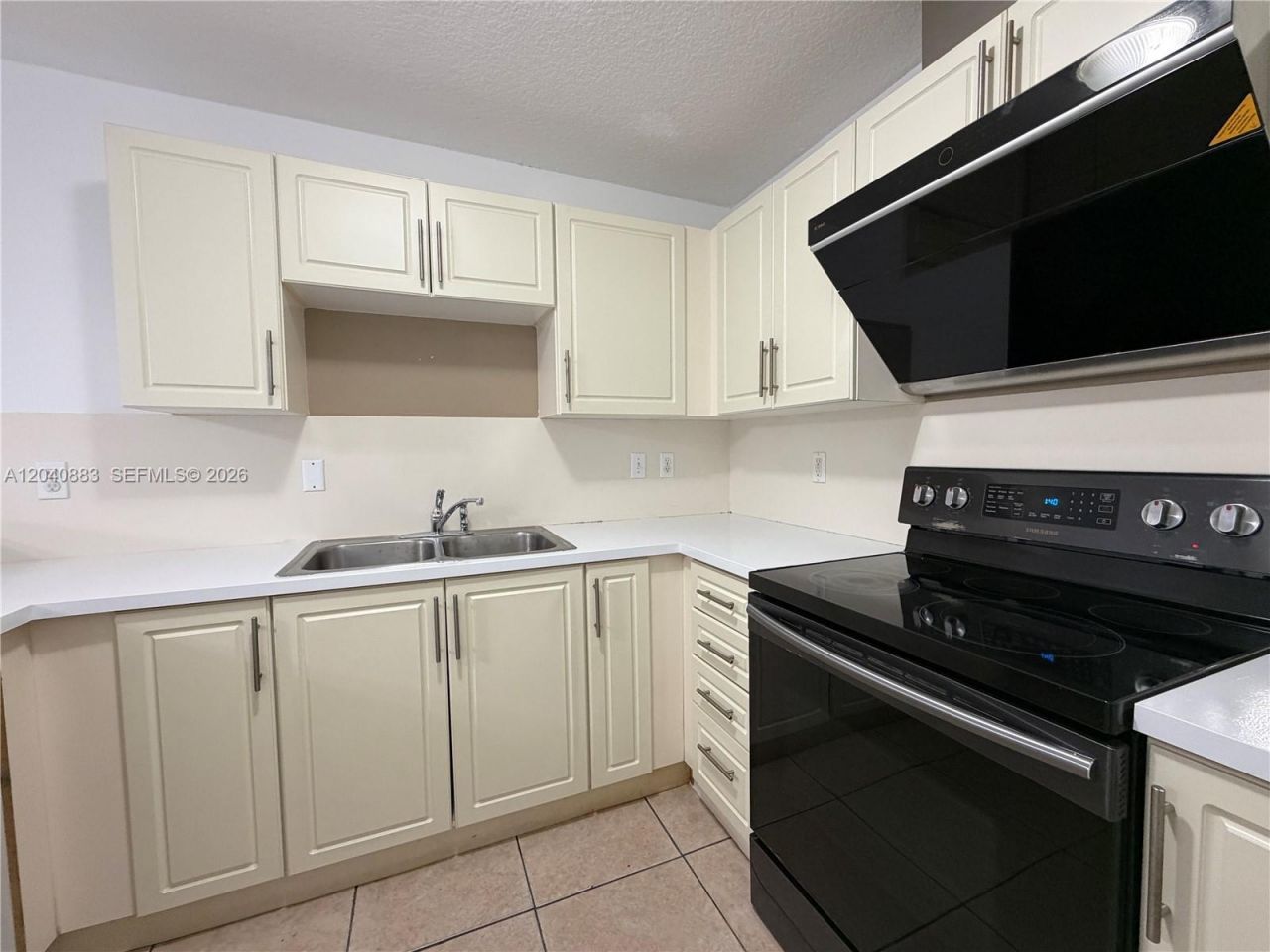 7245 NW 173rd Dr , Unit 2505, Hialeah, FL 33015 Photo