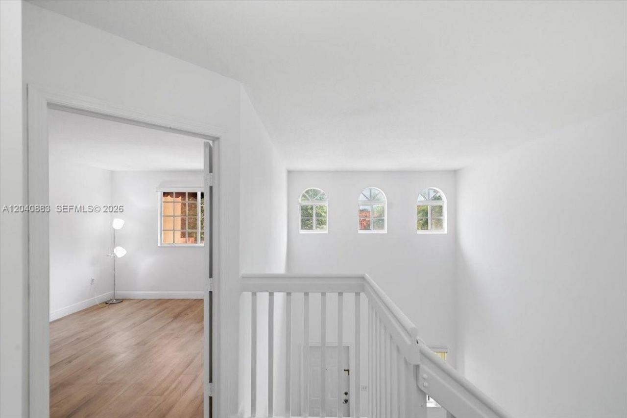 7245 NW 173rd Dr , Unit 2505, Hialeah, FL 33015 Photo