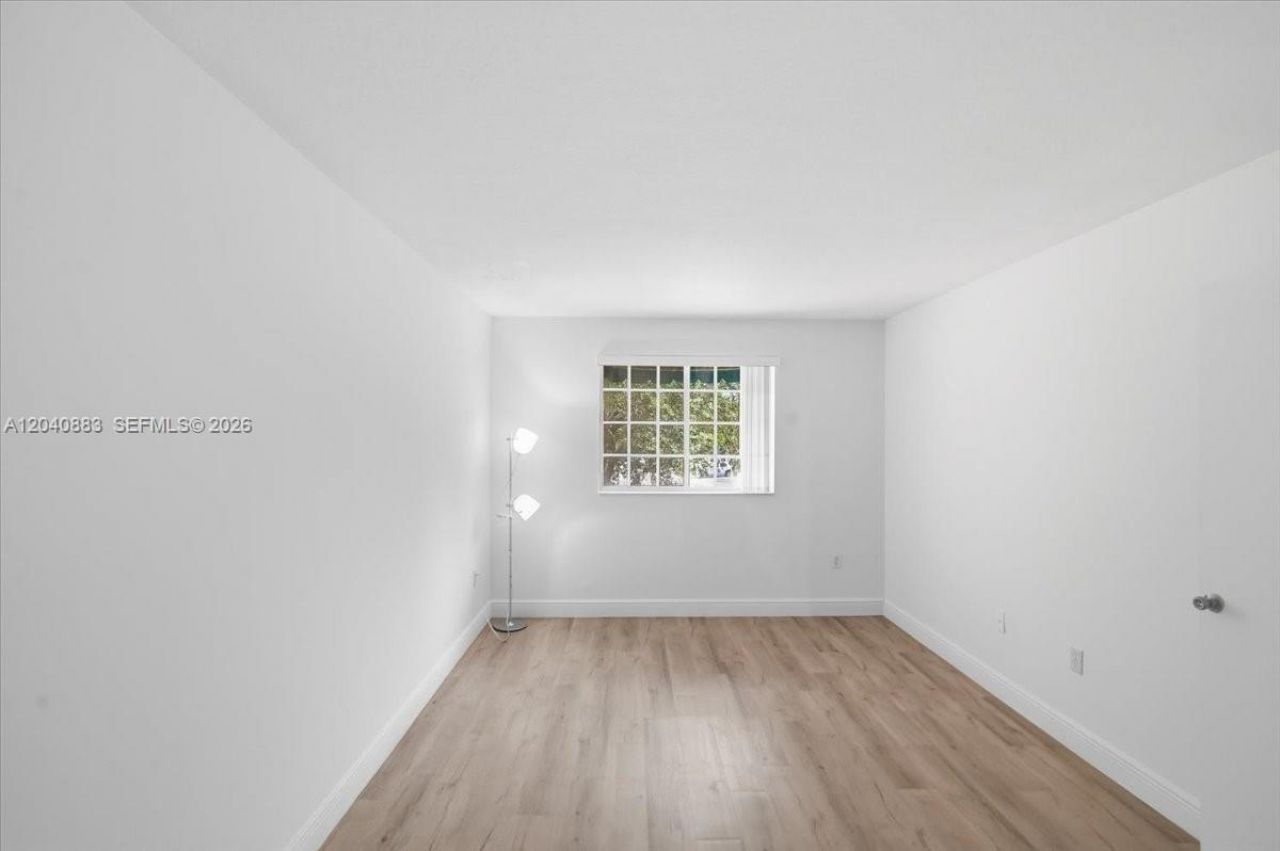 7245 NW 173rd Dr , Unit 2505, Hialeah, FL 33015 Photo