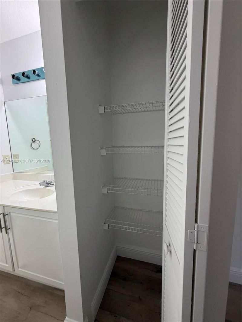 7245 NW 173rd Dr , Unit 2505, Hialeah, FL 33015 Photo