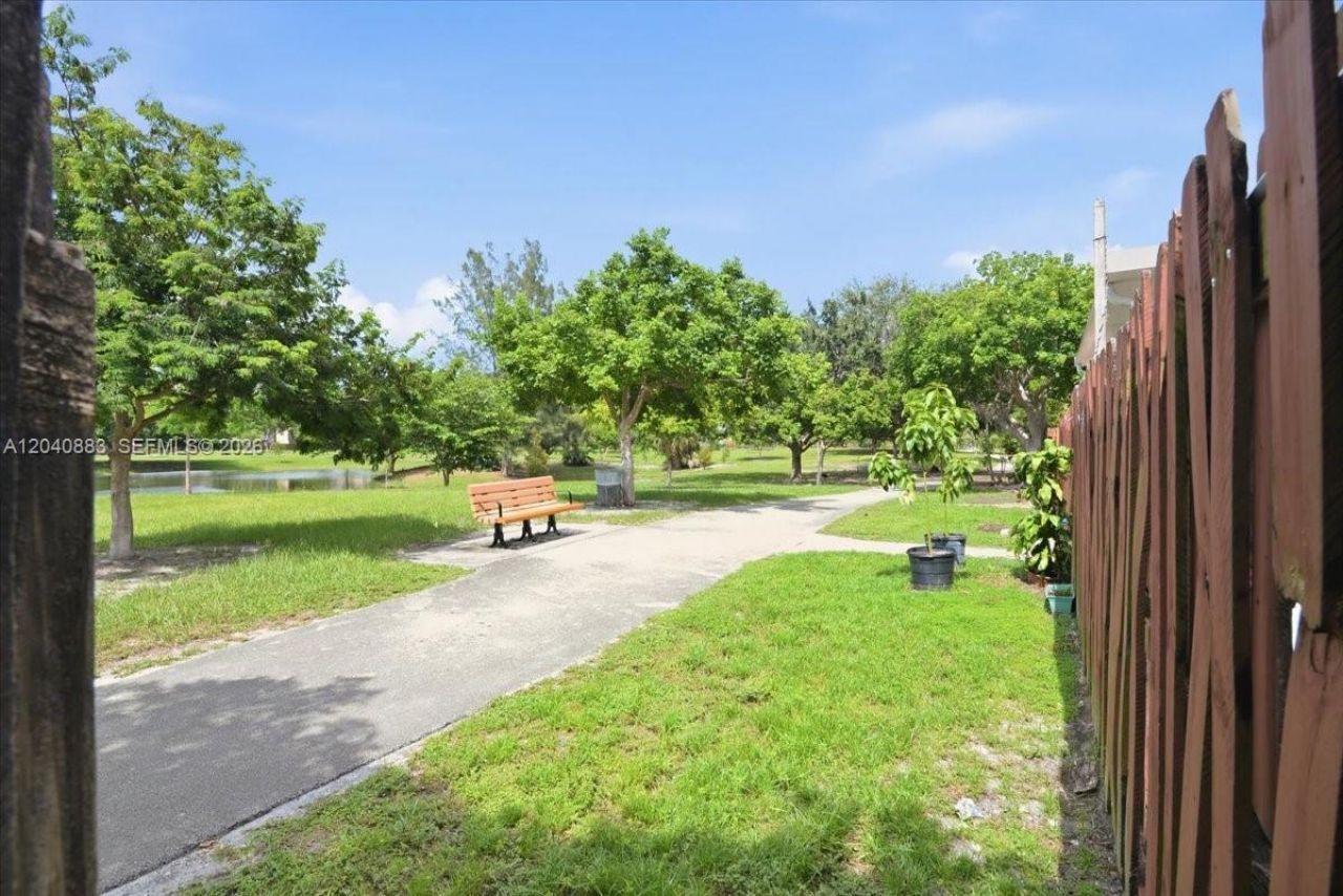 7245 NW 173rd Dr , Unit 2505, Hialeah, FL 33015 Photo