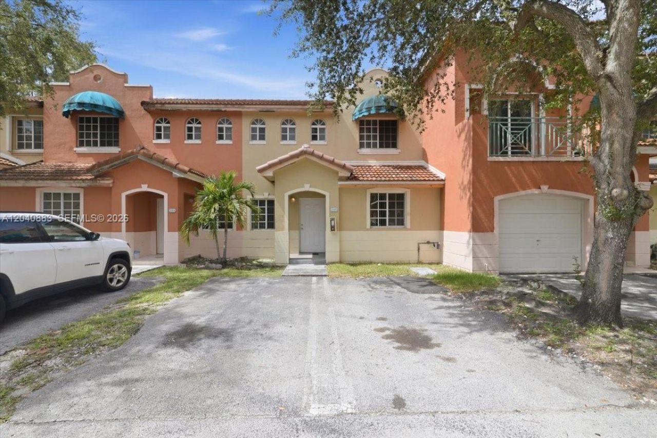 7245 NW 173rd Dr , Unit 2505, Hialeah, FL 33015 Photo