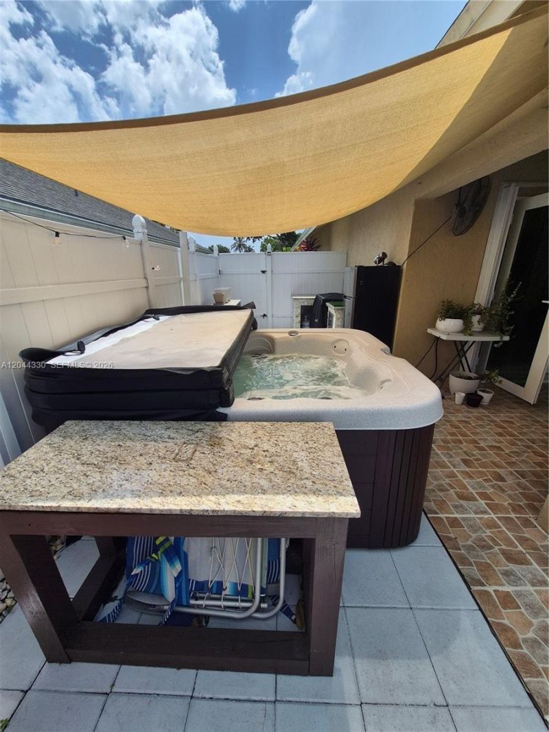 1359 Summit Run Cir , West Palm Beach, FL 33415 Photo