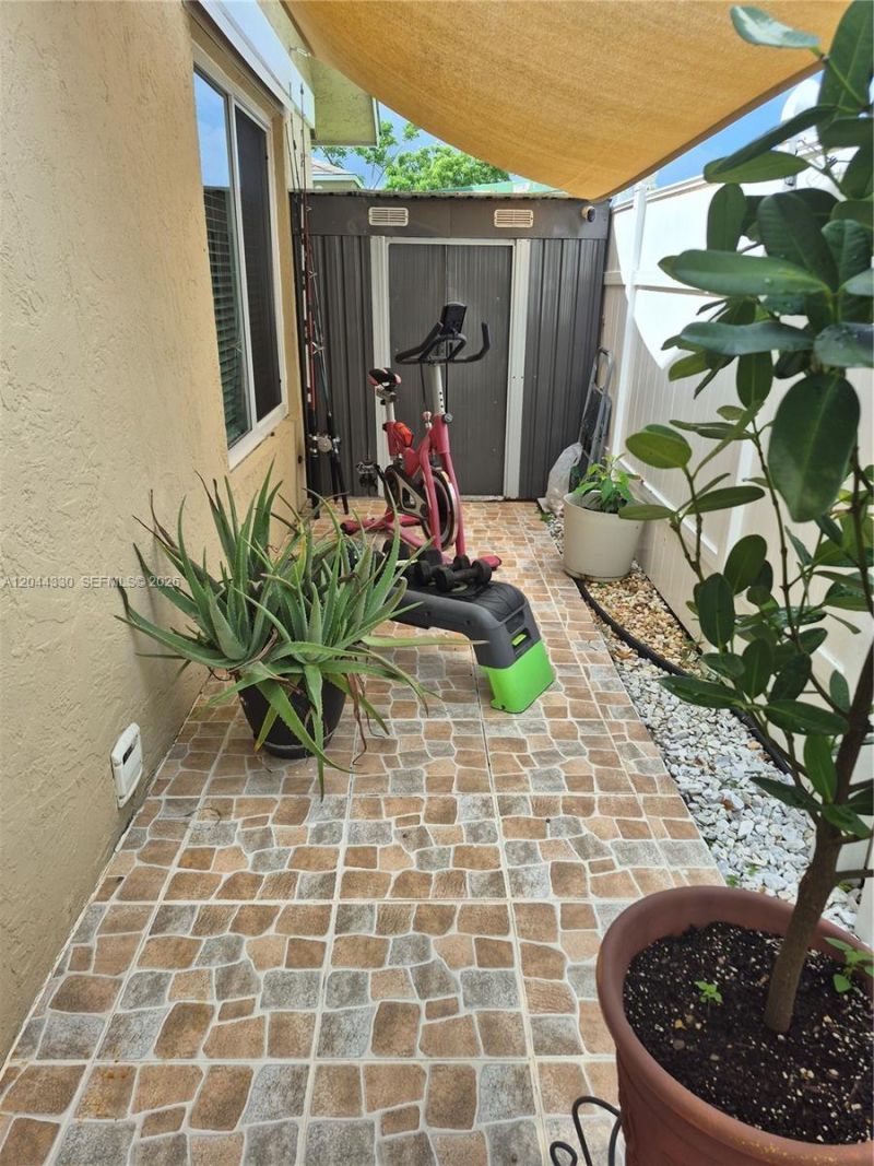 1359 Summit Run Cir , West Palm Beach, FL 33415 Photo