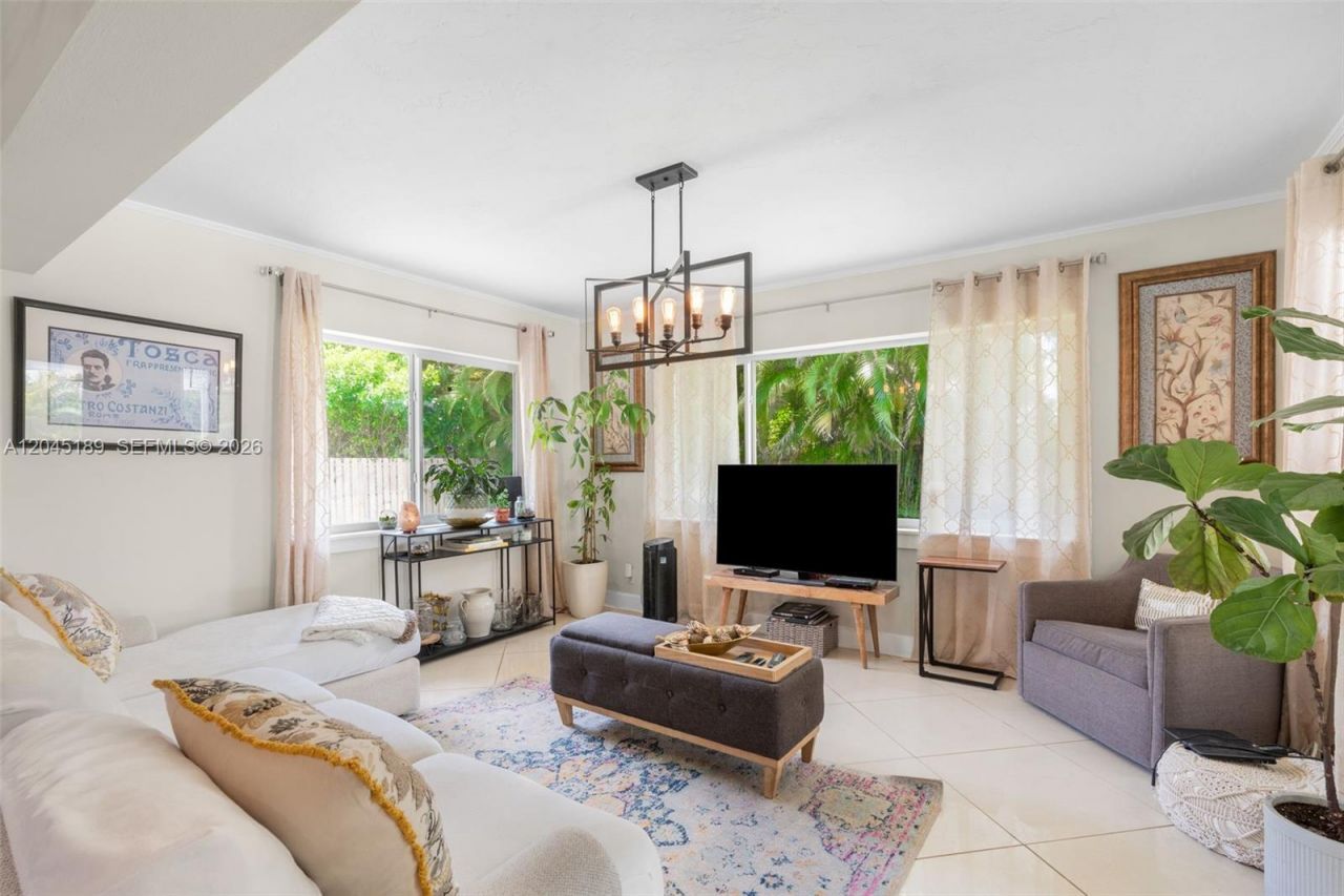 2601 NE 27th Way, Fort Lauderdale, FL 33306 Photo