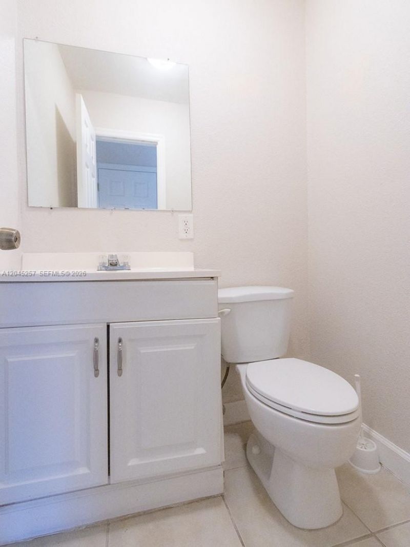 4648 NW 9th Dr , Unit 4648, Plantation, FL 33317 Photo