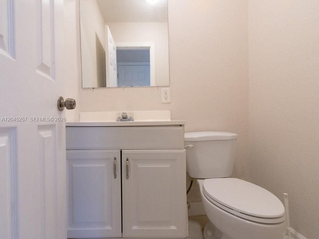 4648 NW 9th Dr , Unit 4648, Plantation, FL 33317 Photo