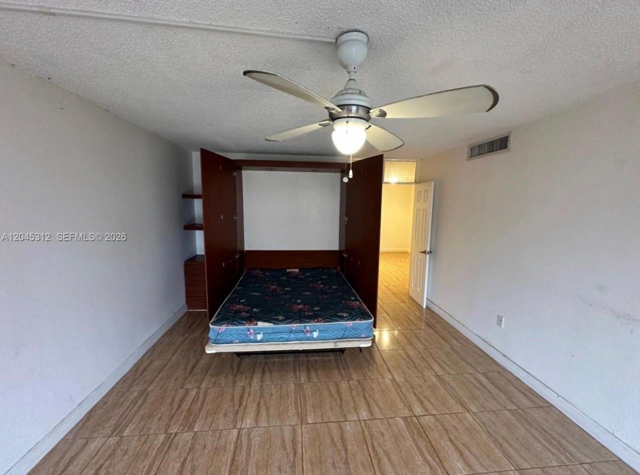 1470 NE 125th Ter , Unit 412, North Miami, FL 33161 Photo