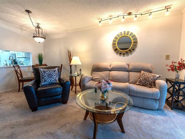 8814 W Mcnab Rd , Unit 204, Tamarac, FL 33321