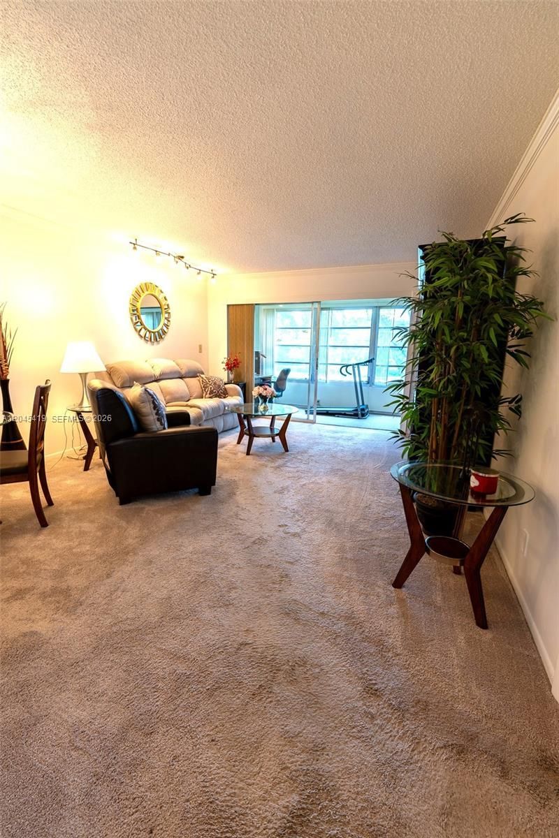 8814 W Mcnab Rd, Unit 204, Tamarac, FL 33321 Photo