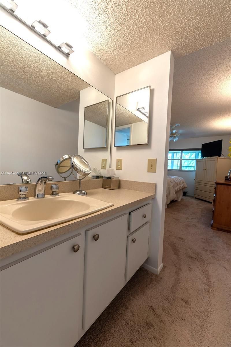 8814 W Mcnab Rd, Unit 204, Tamarac, FL 33321 Photo
