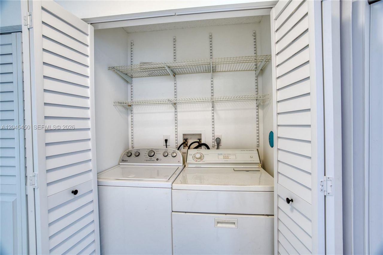 10829 NW 3rd Ct , Unit B12L, Pembroke Pines, FL 33026 Photo